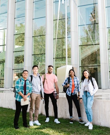 Купить диплом адвоката в Сланцах