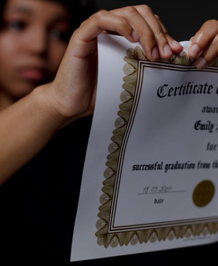 Купить диплом с занесением в реестр по выгодной цене